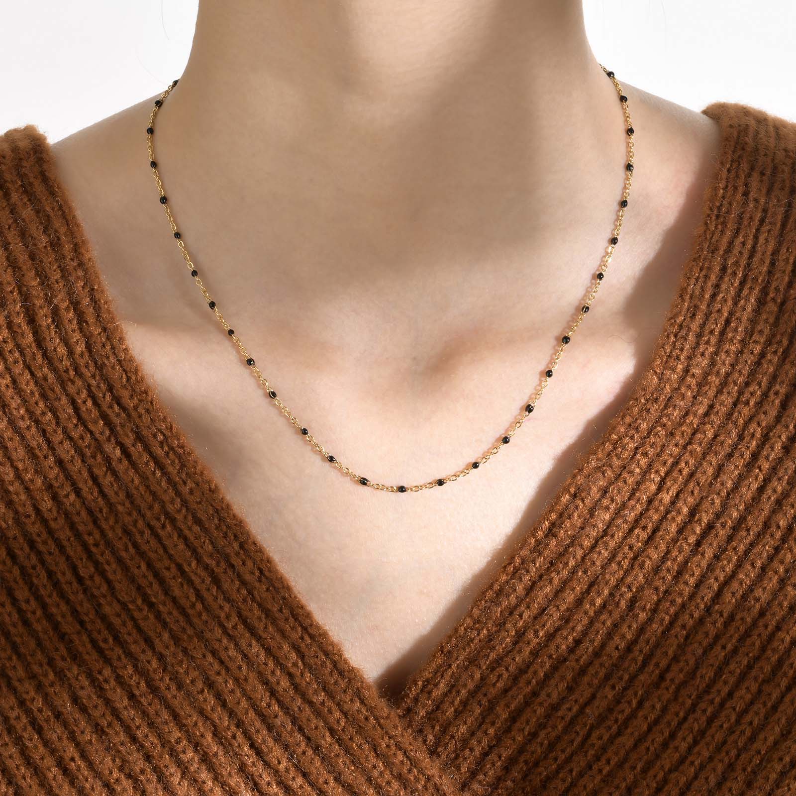 Glint necklace