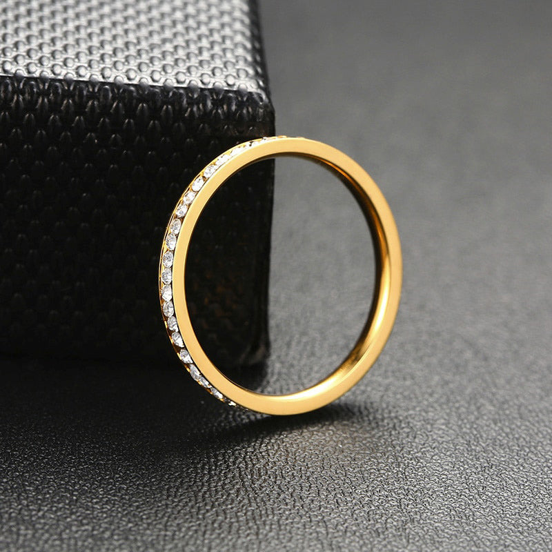 Luxe ring