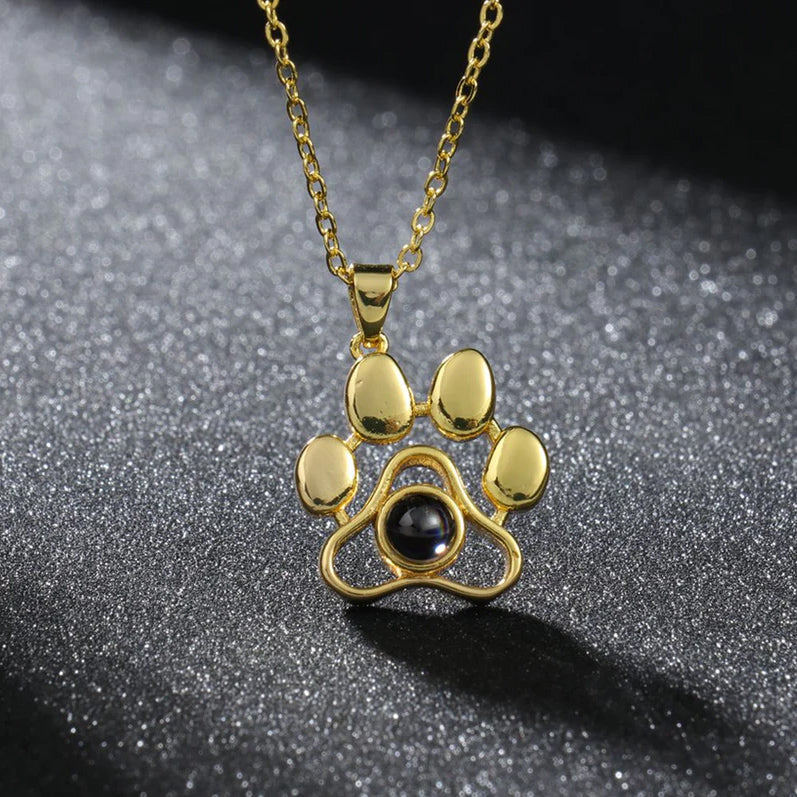 Memo cat Necklace